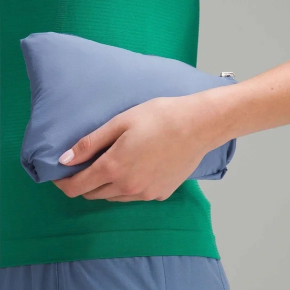 Lululemon Classic Fit Ventilated Running Jacket - Picture 9 of 12